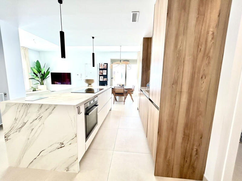 4 Cuarto Villa en venta