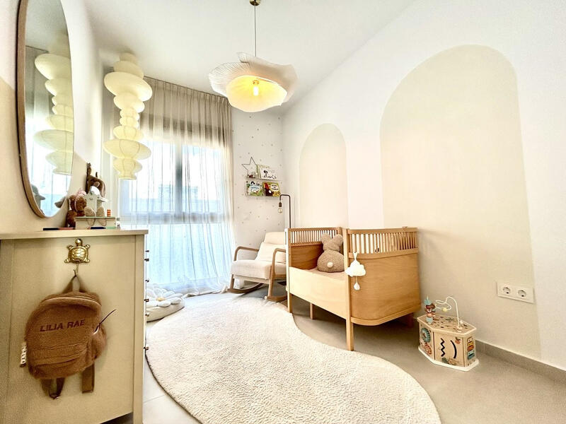 4 Cuarto Villa en venta