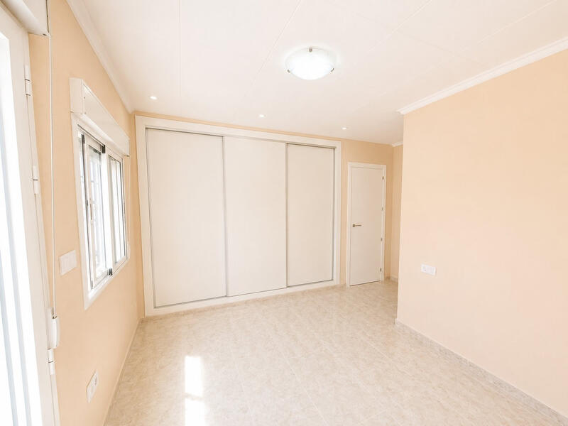 1 Schlafzimmer Stadthaus zu verkaufen
