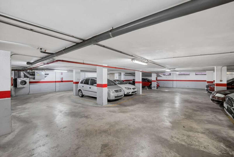 3 slaapkamer Appartement Te koop 3 slaapkamer Appartement Te koop
