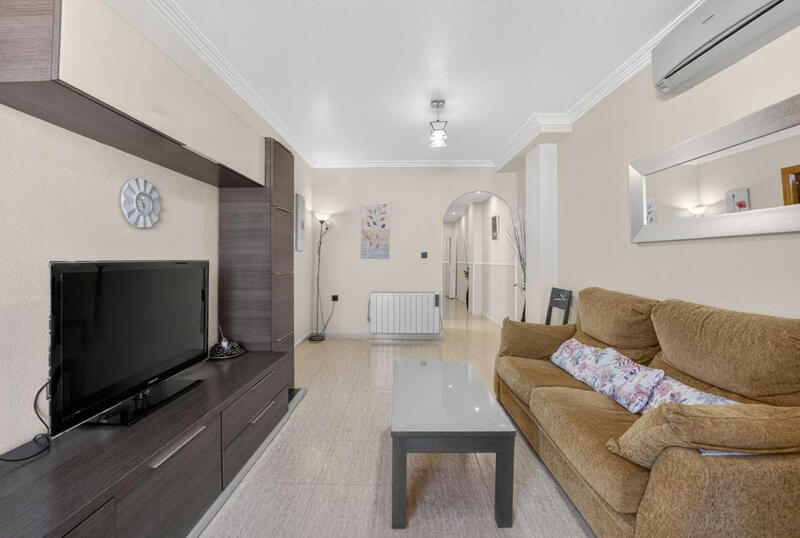 3 slaapkamer Appartement Te koop 3 slaapkamer Appartement Te koop