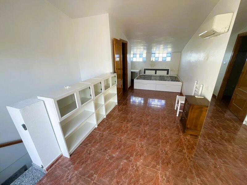 3 Cuarto Adosado en venta