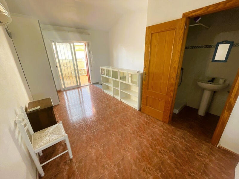 3 Cuarto Adosado en venta