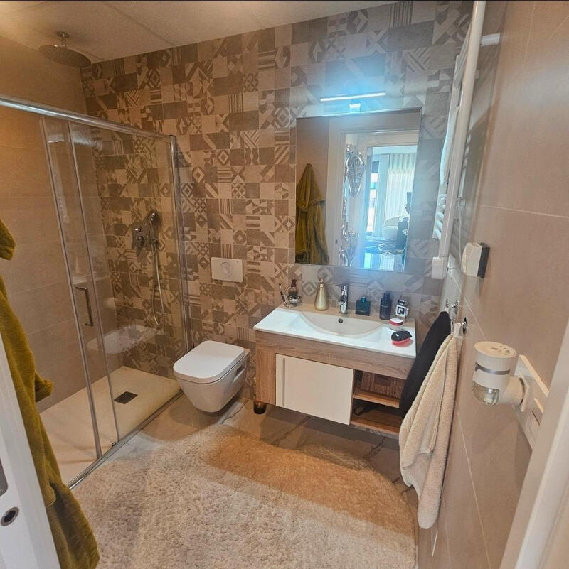 4 chambre Appartement à vendre
