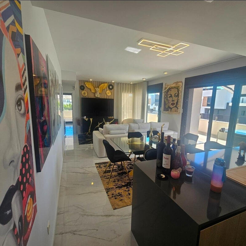 4 chambre Appartement à vendre