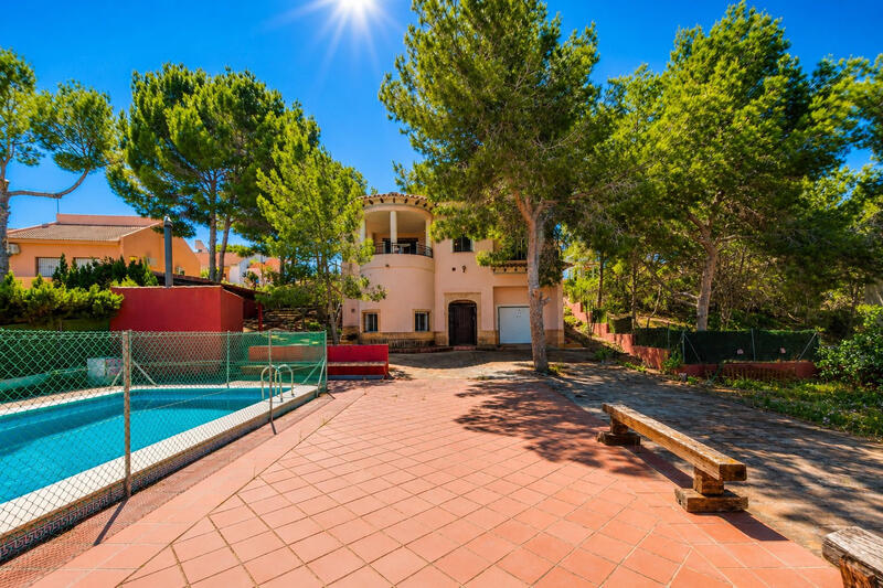 5 chambre Villa à vendre 5 chambre Villa à vendre