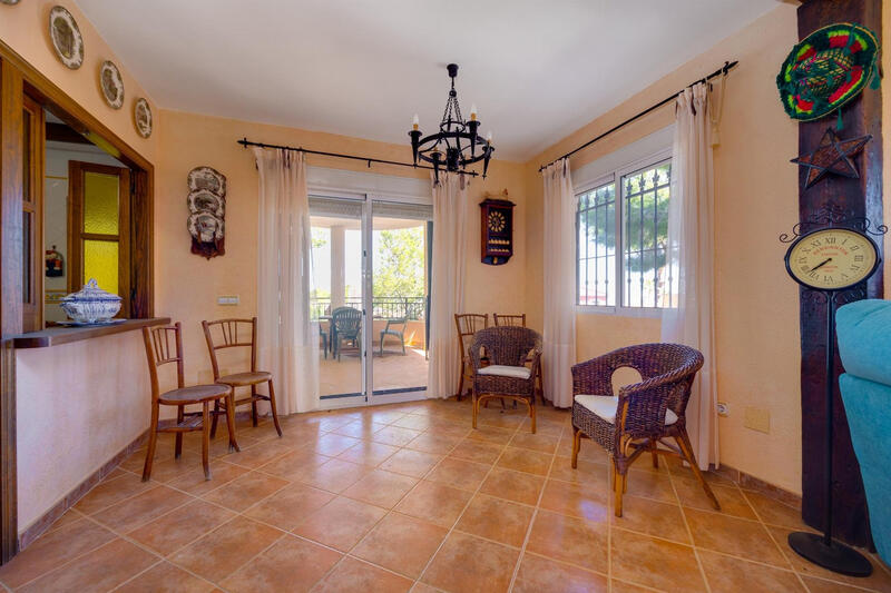 5 chambre Villa à vendre 5 chambre Villa à vendre
