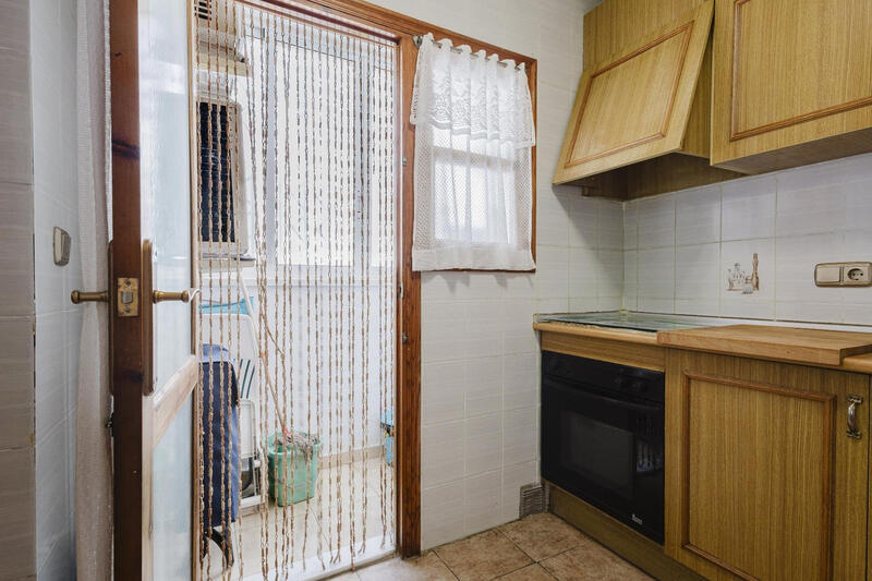 2 slaapkamer Appartement Te koop 2 slaapkamer Appartement Te koop