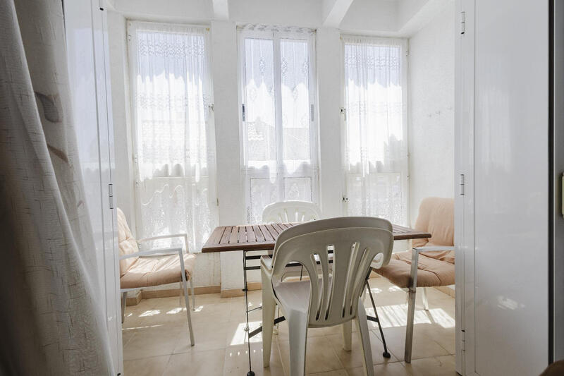 2 slaapkamer Appartement Te koop 2 slaapkamer Appartement Te koop