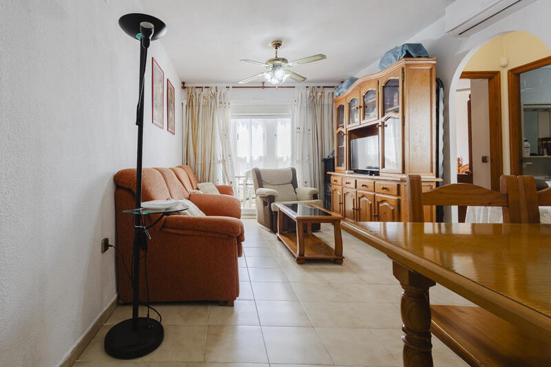 2 slaapkamer Appartement Te koop 2 slaapkamer Appartement Te koop