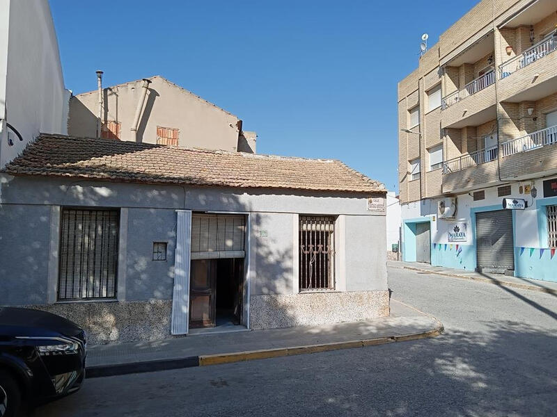 3 slaapkamer Villa Te koop 3 slaapkamer Villa Te koop