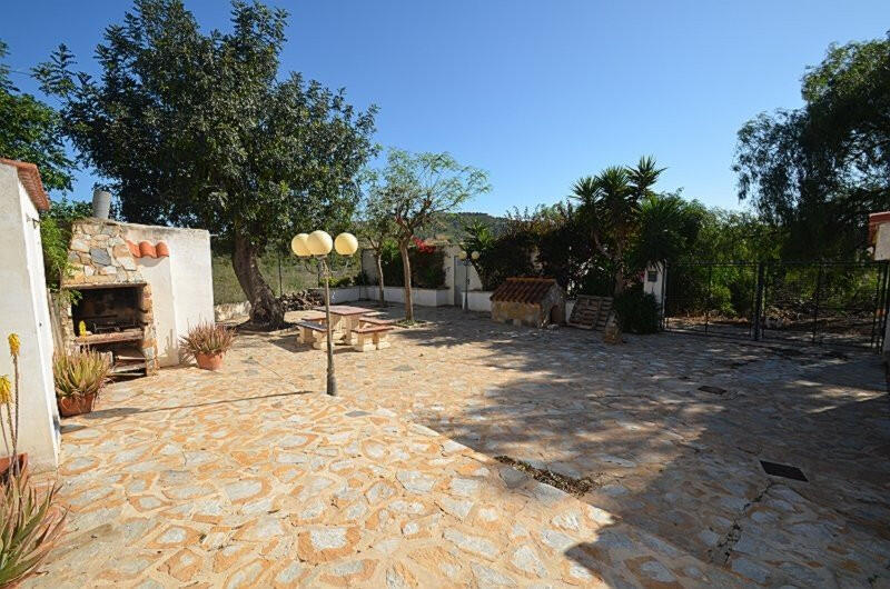 4 bedroom Country House for sale 4 bedroom Country House for sale