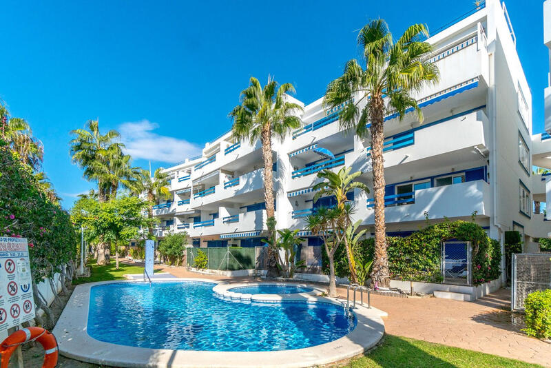 2 slaapkamer Appartement Te koop