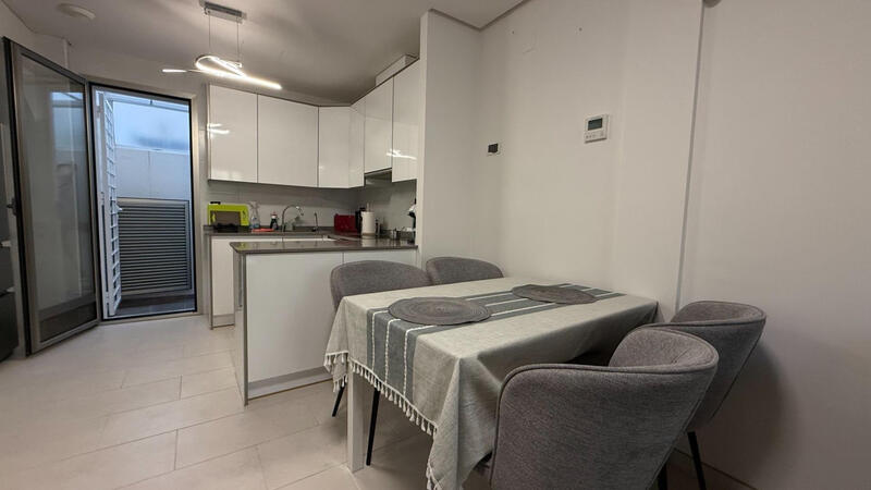 3 Schlafzimmer Stadthaus zu verkaufen 3 Schlafzimmer Stadthaus zu verkaufen
