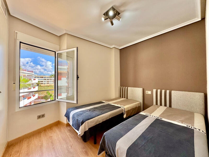 2 bedroom Apartment for sale 2 bedroom Apartment for sale