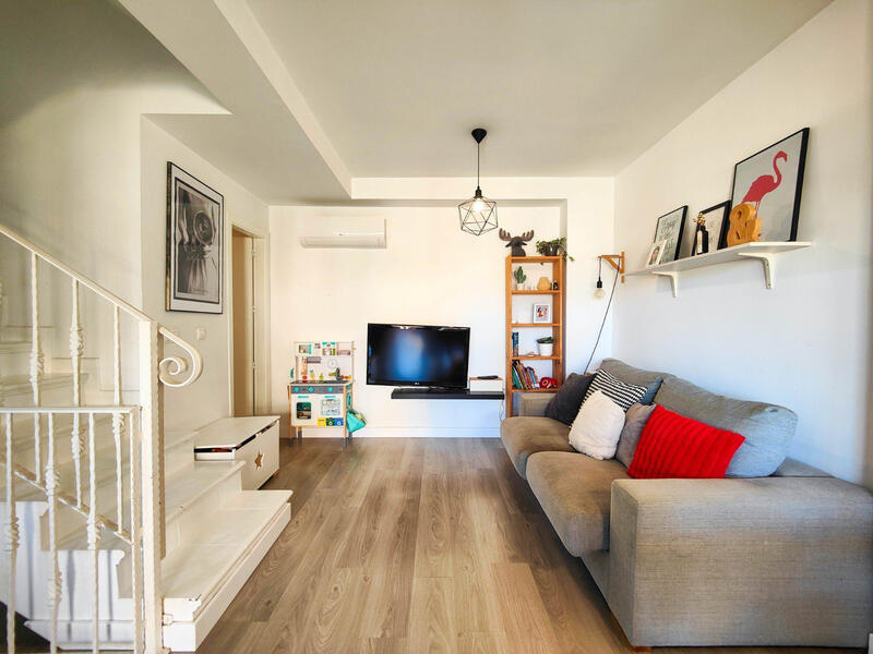 3 bedroom Townhouse for sale