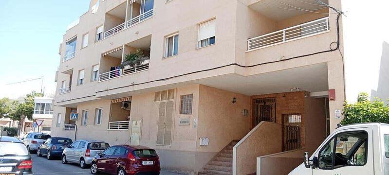 Apartment for sale in Los Montesinos, Alicante