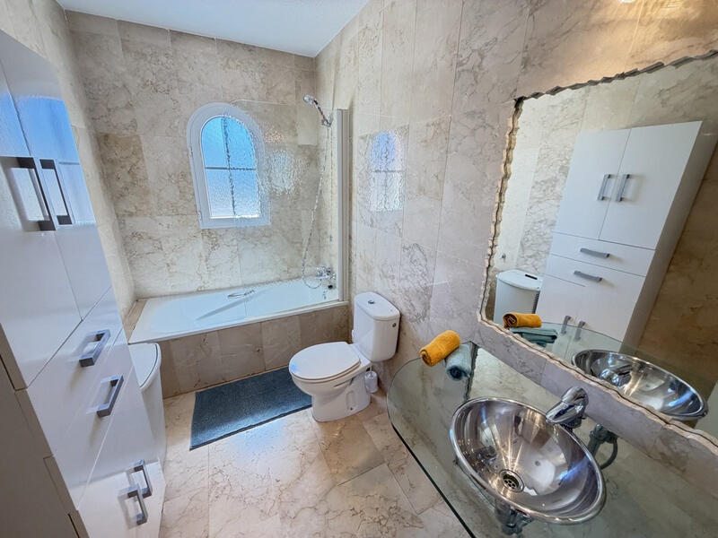 2 bedroom Villa for sale
