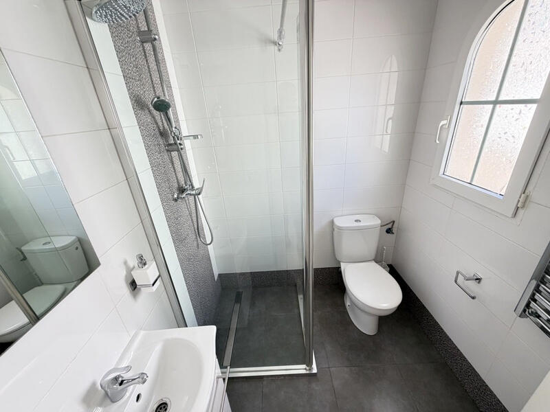 2 bedroom Villa for sale
