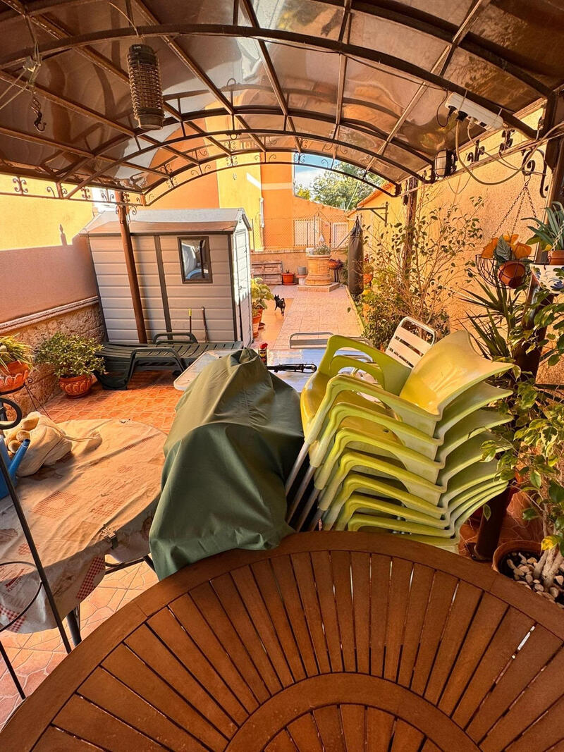 4 Schlafzimmer Villa zu verkaufen 4 Schlafzimmer Villa zu verkaufen