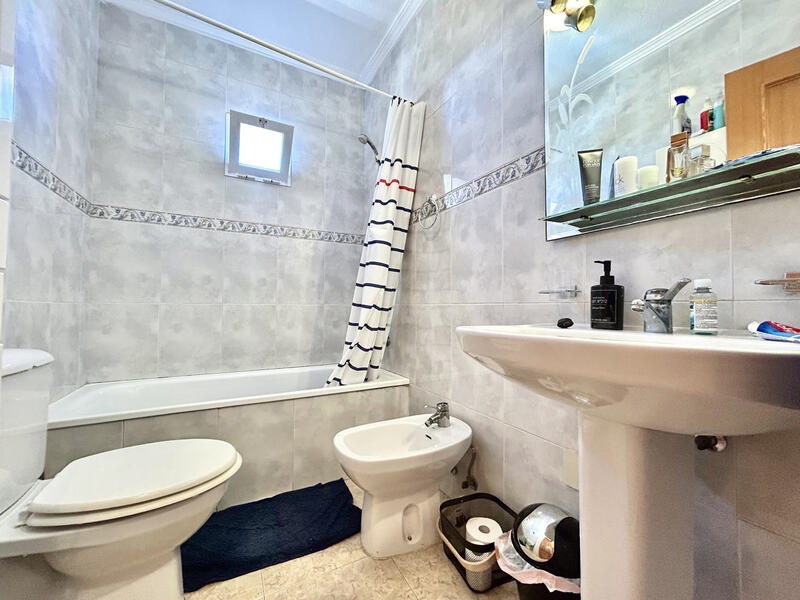2 Schlafzimmer Appartement zu verkaufen 2 Schlafzimmer Appartement zu verkaufen