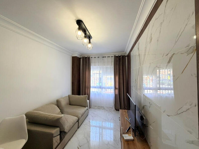 Apartment for sale in Torrevieja, Alicante