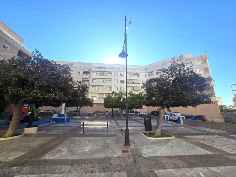 2 slaapkamer Appartement Te koop in Torrevieja, Alicante