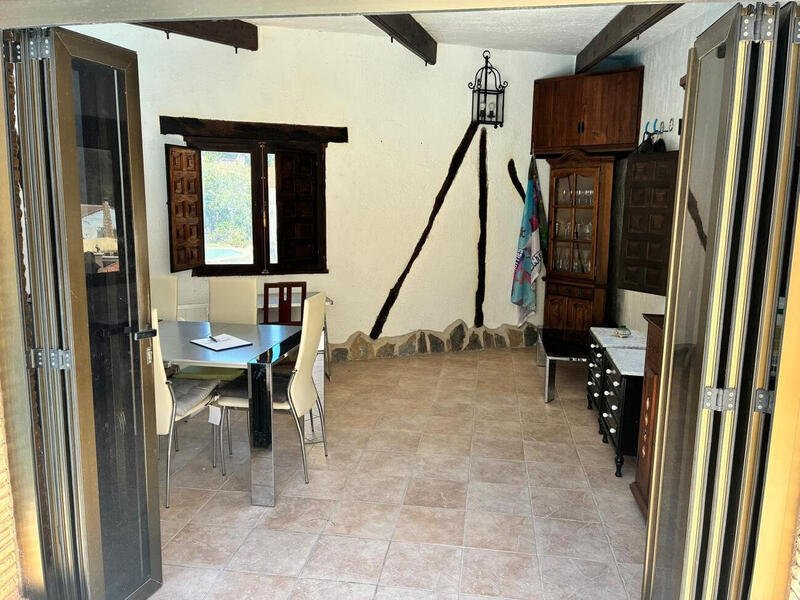 4 soverom Villa til salgs 4 soverom Villa til salgs