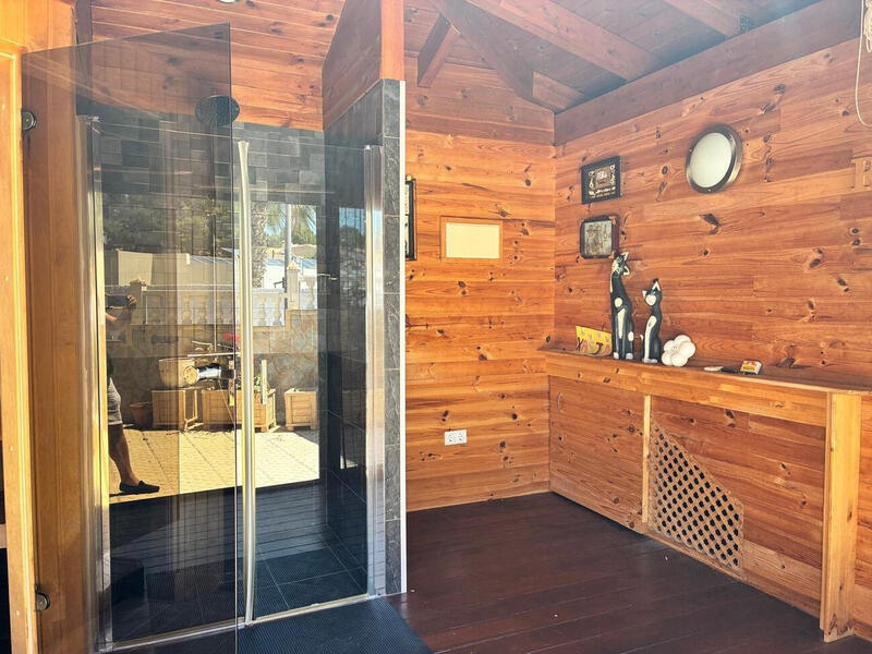 4 soverom Villa til salgs 4 soverom Villa til salgs