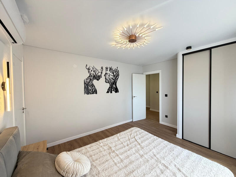 3 bedroom Apartment for sale
