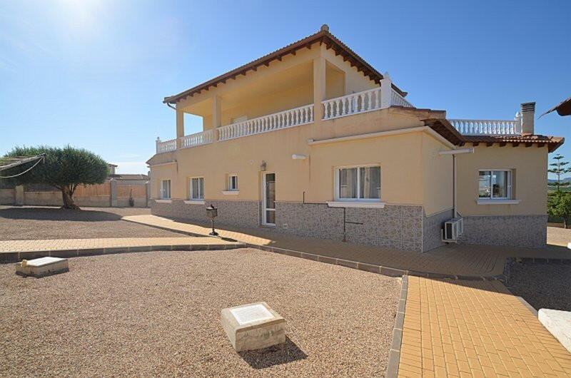 4 bedroom Villa for sale 4 bedroom Villa for sale