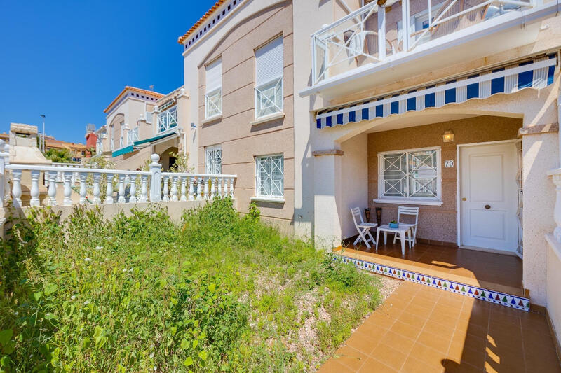 2 bedroom Villa for sale