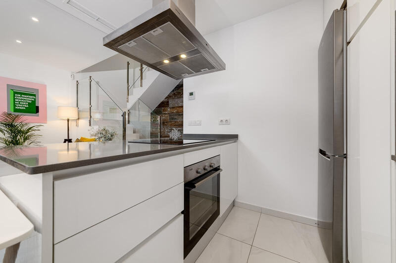 3 bedroom Townhouse for sale