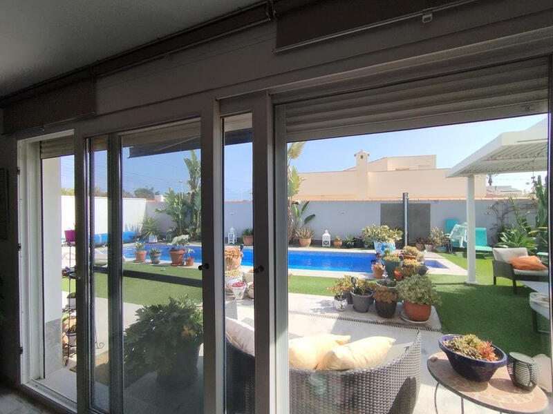 2 bedroom Villa for sale