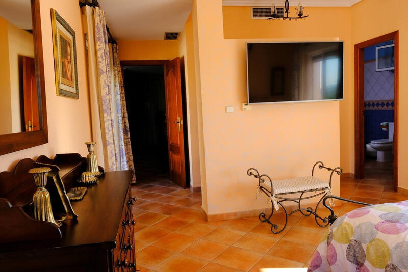 5 bedroom Country House for sale 5 bedroom Country House for sale