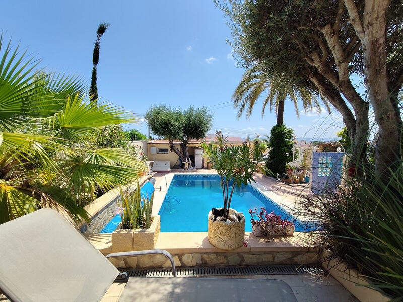3 bedroom Villa for sale 3 bedroom Villa for sale