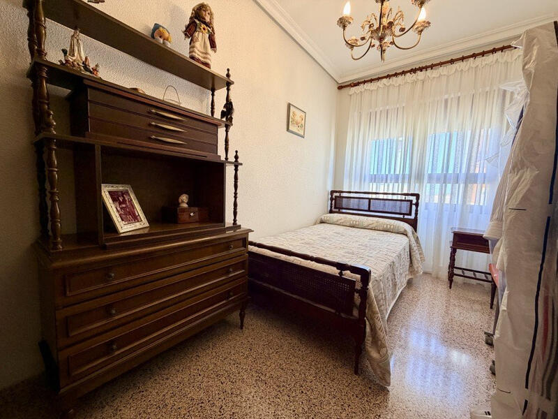4 Schlafzimmer Stadthaus zu verkaufen 4 Schlafzimmer Stadthaus zu verkaufen