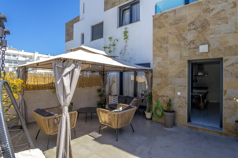 3 bedroom Townhouse for sale 3 bedroom Townhouse for sale