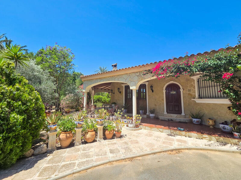 Villa en venta en Elx/Elche, Alicante Villa en venta en Elx/Elche, Alicante