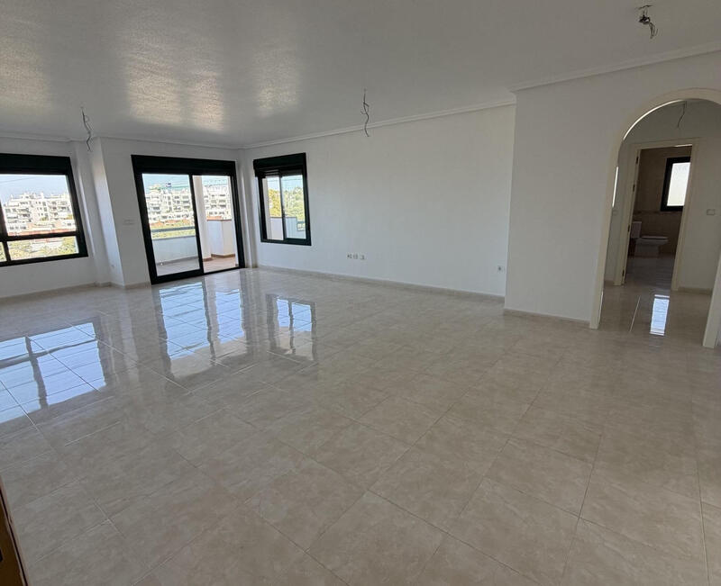 2 bedroom Apartment for sale 2 bedroom Apartment for sale