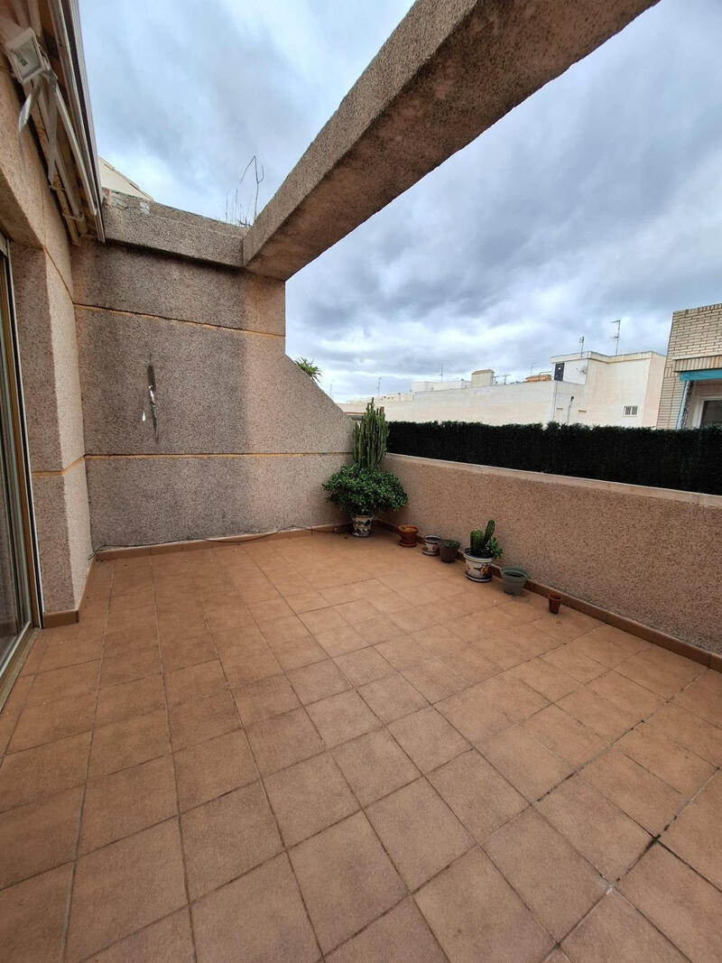 Leilighet til salgs i Torrevieja, Alicante
