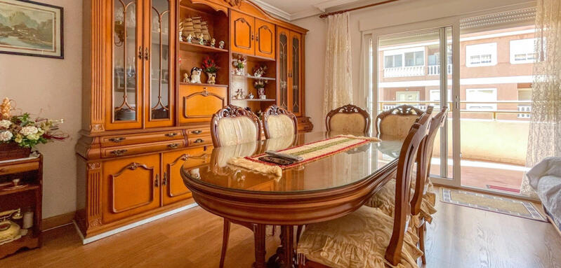 Appartement Te koop in Torrevieja, Alicante