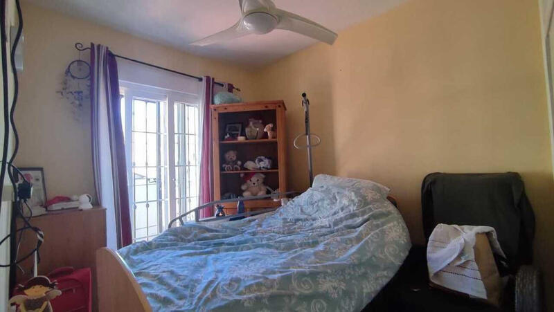 3 bedroom Townhouse for sale
