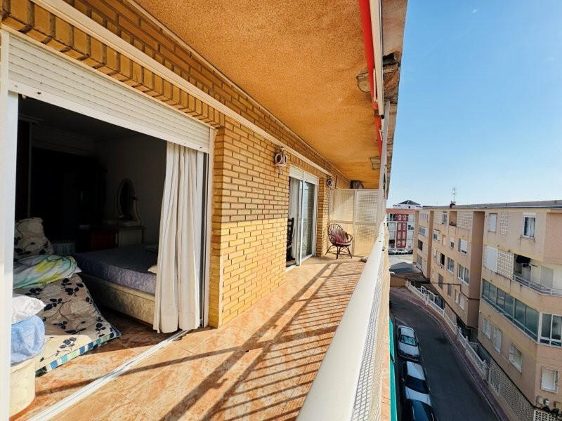 2 slaapkamer Appartement Te koop 2 slaapkamer Appartement Te koop