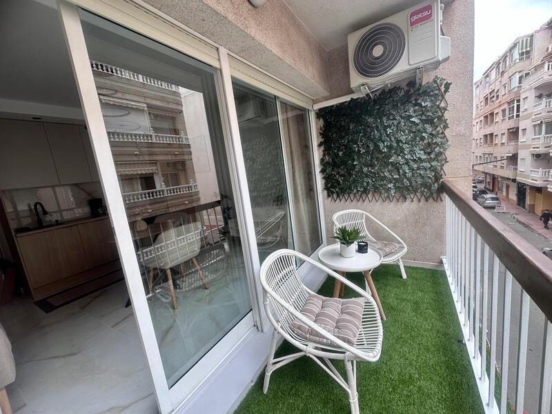1 Cuarto Apartamento en venta
