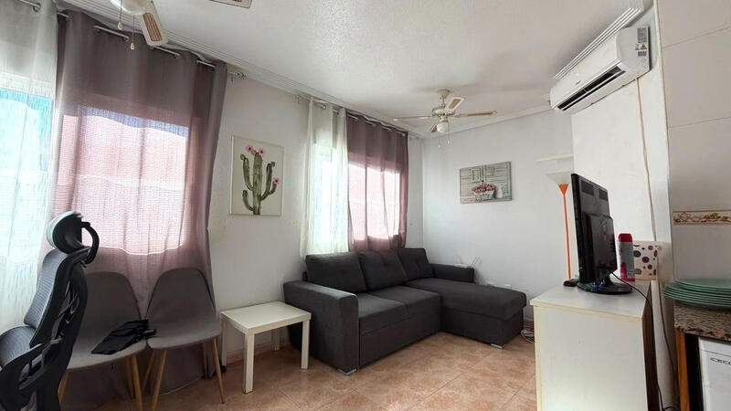 Lägenhet till salu i Torrevieja, Alicante