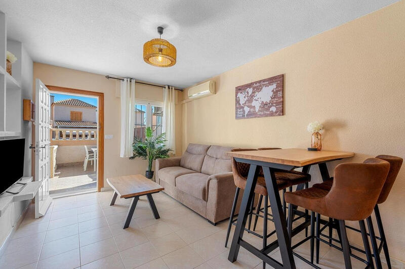 2 slaapkamer Villa Te koop 2 slaapkamer Villa Te koop