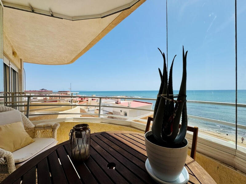 Lägenhet till salu i La Mata, Alicante