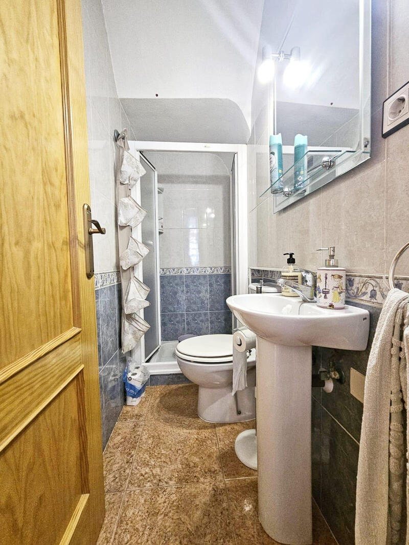 6 bedroom Townhouse for sale 6 bedroom Townhouse for sale