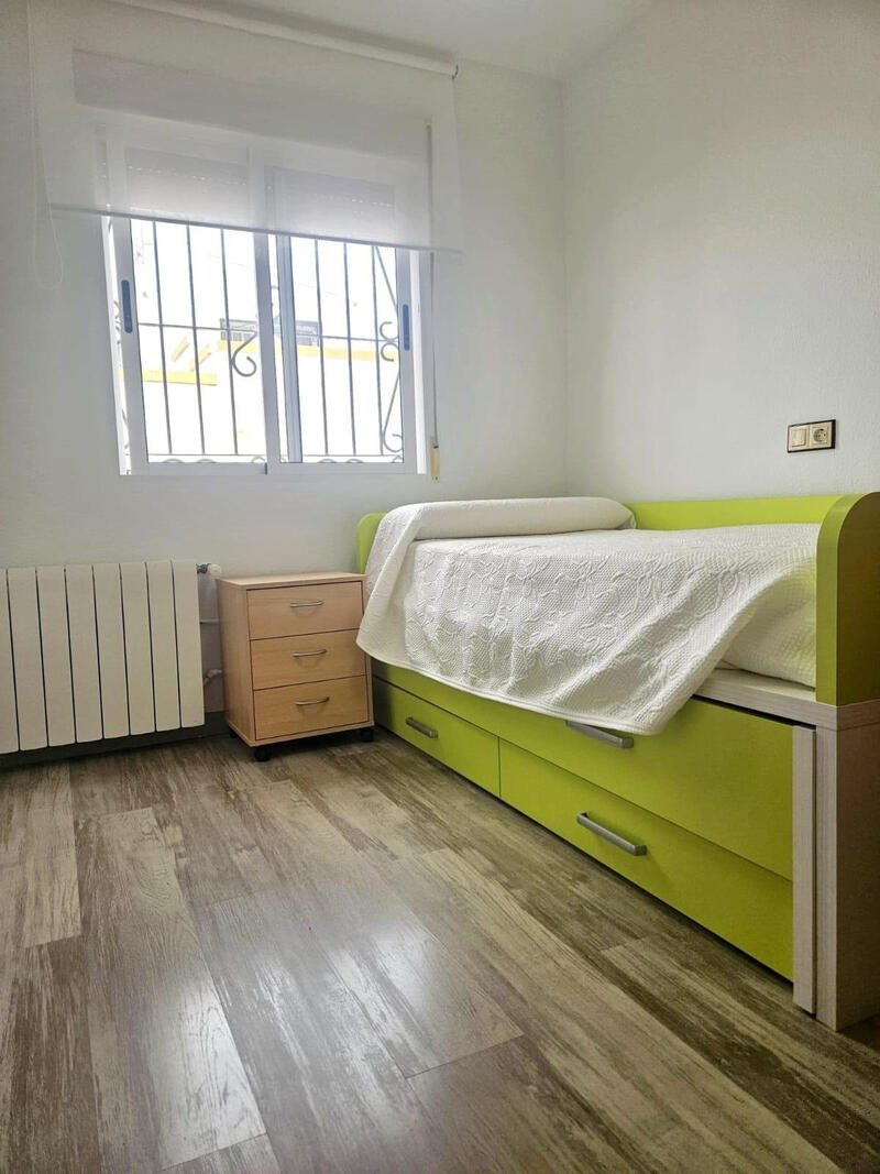 6 bedroom Townhouse for sale 6 bedroom Townhouse for sale